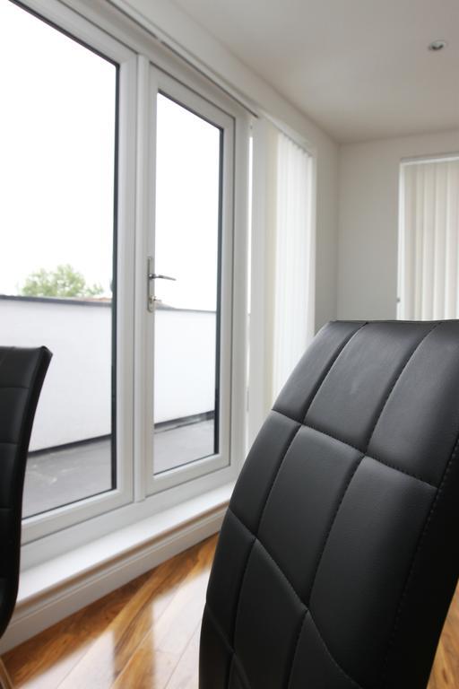 Radalco Apartments Χάνσλοου Εξωτερικό φωτογραφία