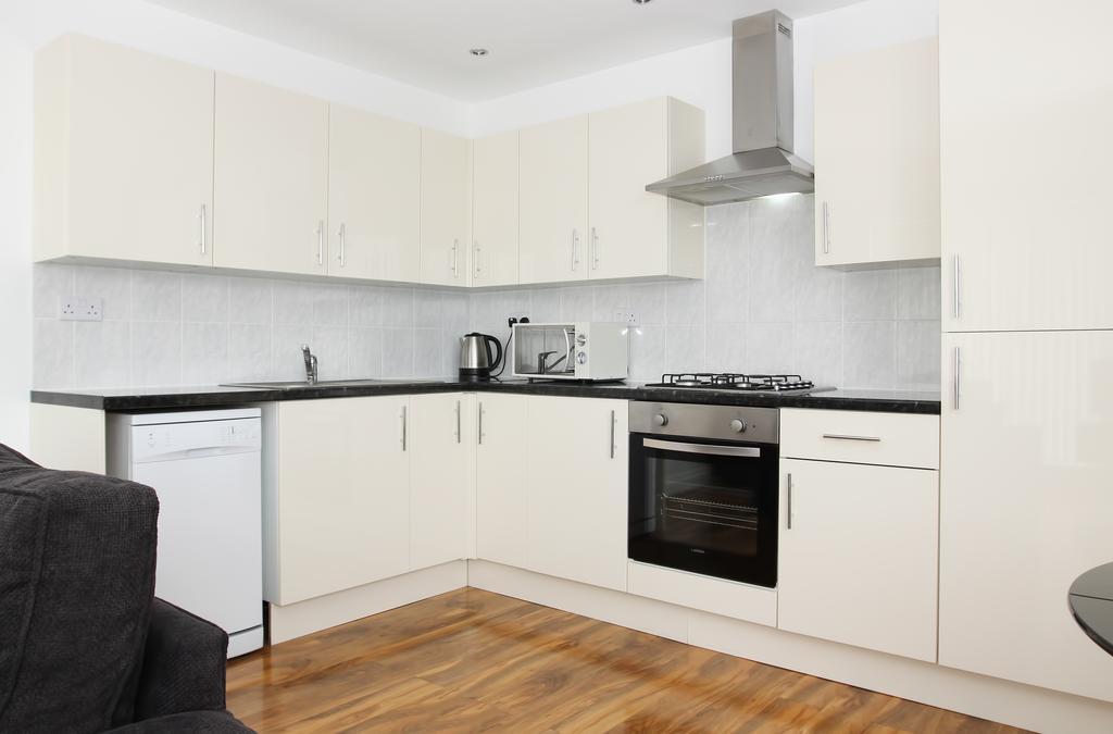 Radalco Apartments Χάνσλοου Δωμάτιο φωτογραφία