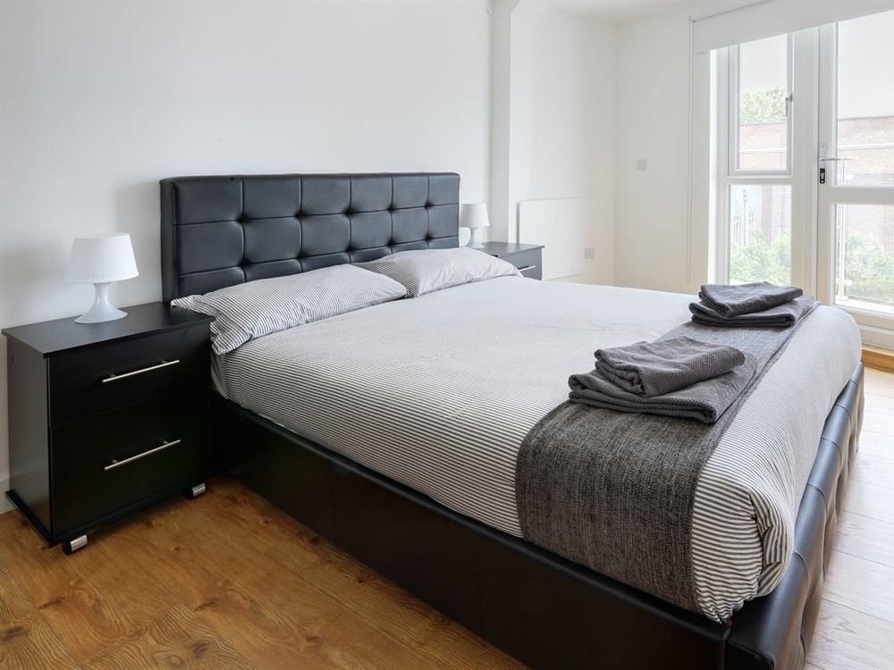 Radalco Apartments Χάνσλοου Εξωτερικό φωτογραφία