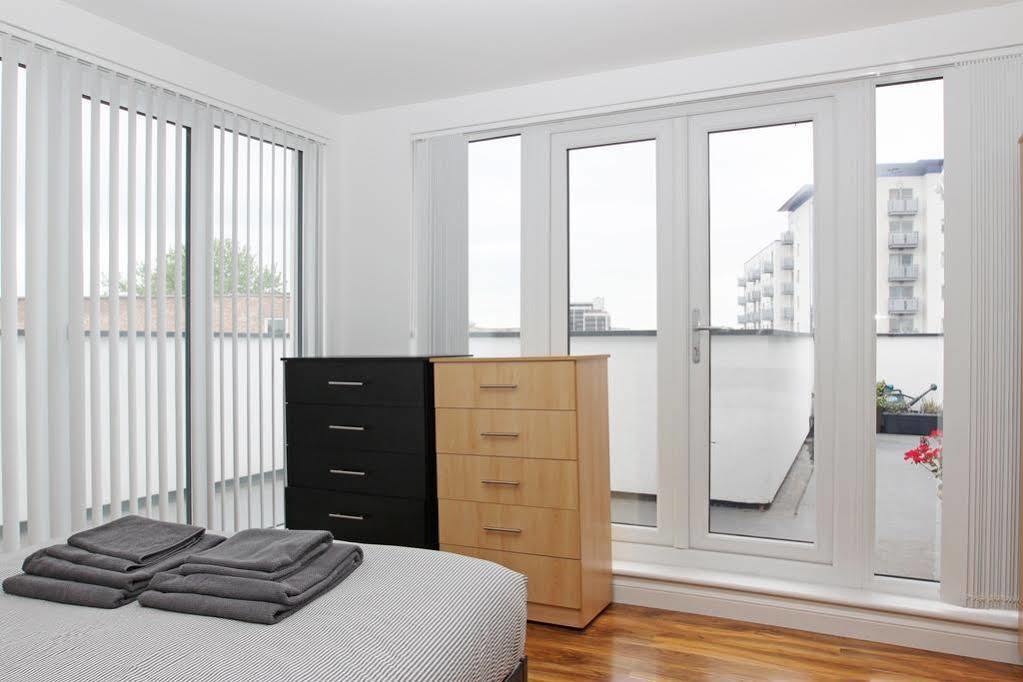 Radalco Apartments Χάνσλοου Εξωτερικό φωτογραφία